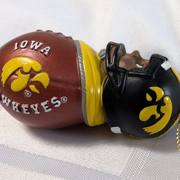 IOWA HAWKEYES NCAA UNIVERSITY FOOTBALL TEAM CHRISTMAS DECORATION NEW SPORTS - Picture 12 of 16